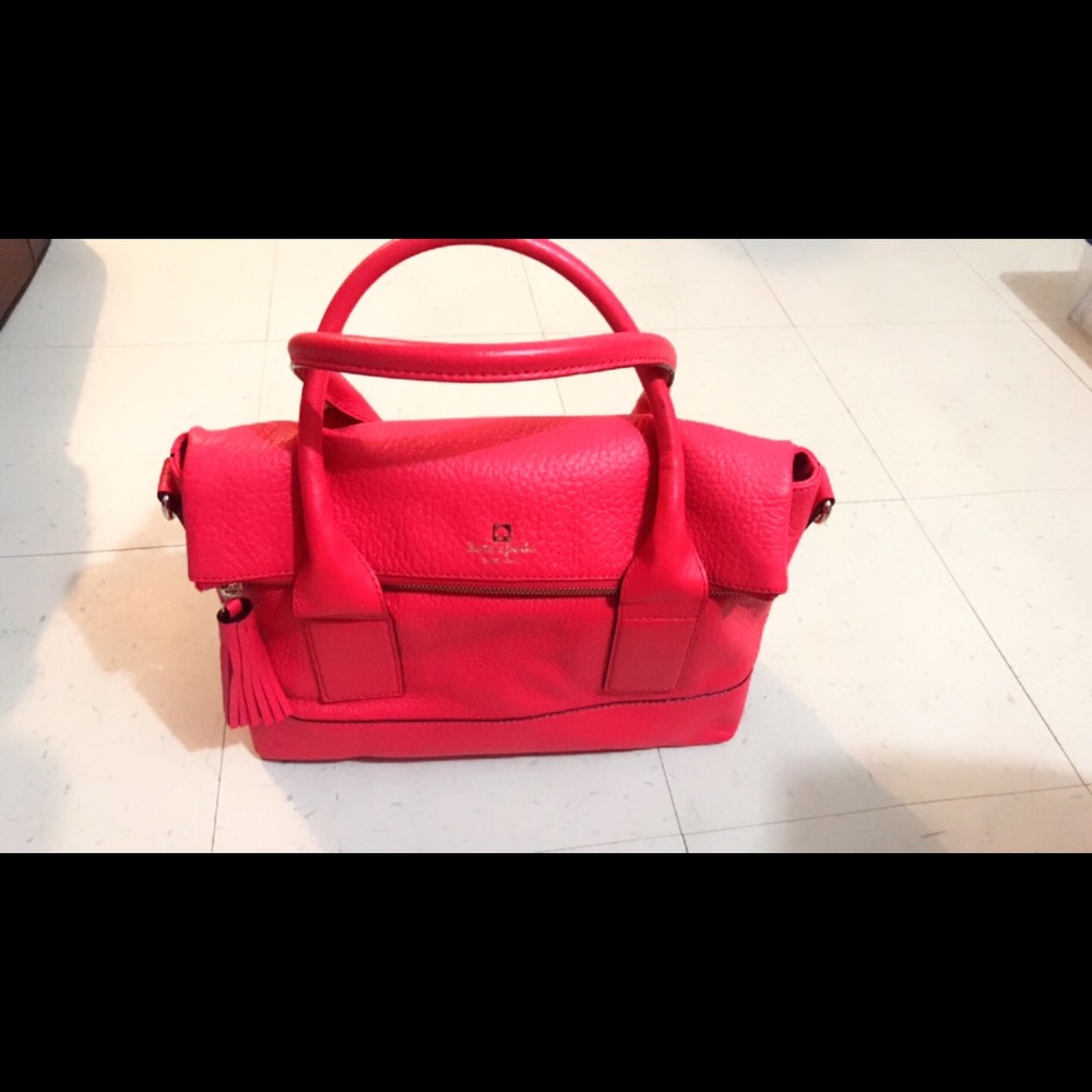 Kate spade large tote accept offer